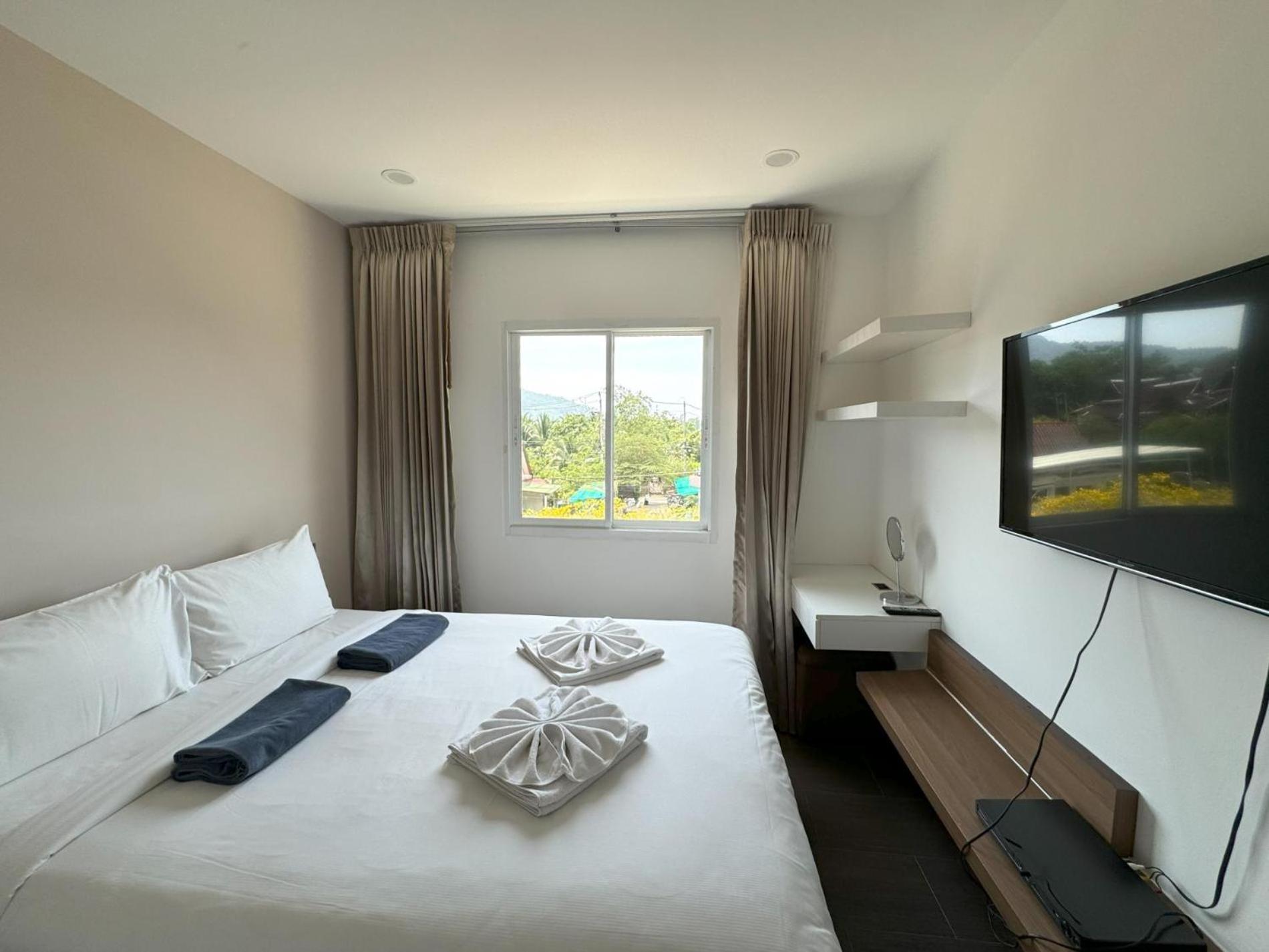 Ap Grand Residence By Lofty شاطئ كامالا المظهر الخارجي الصورة