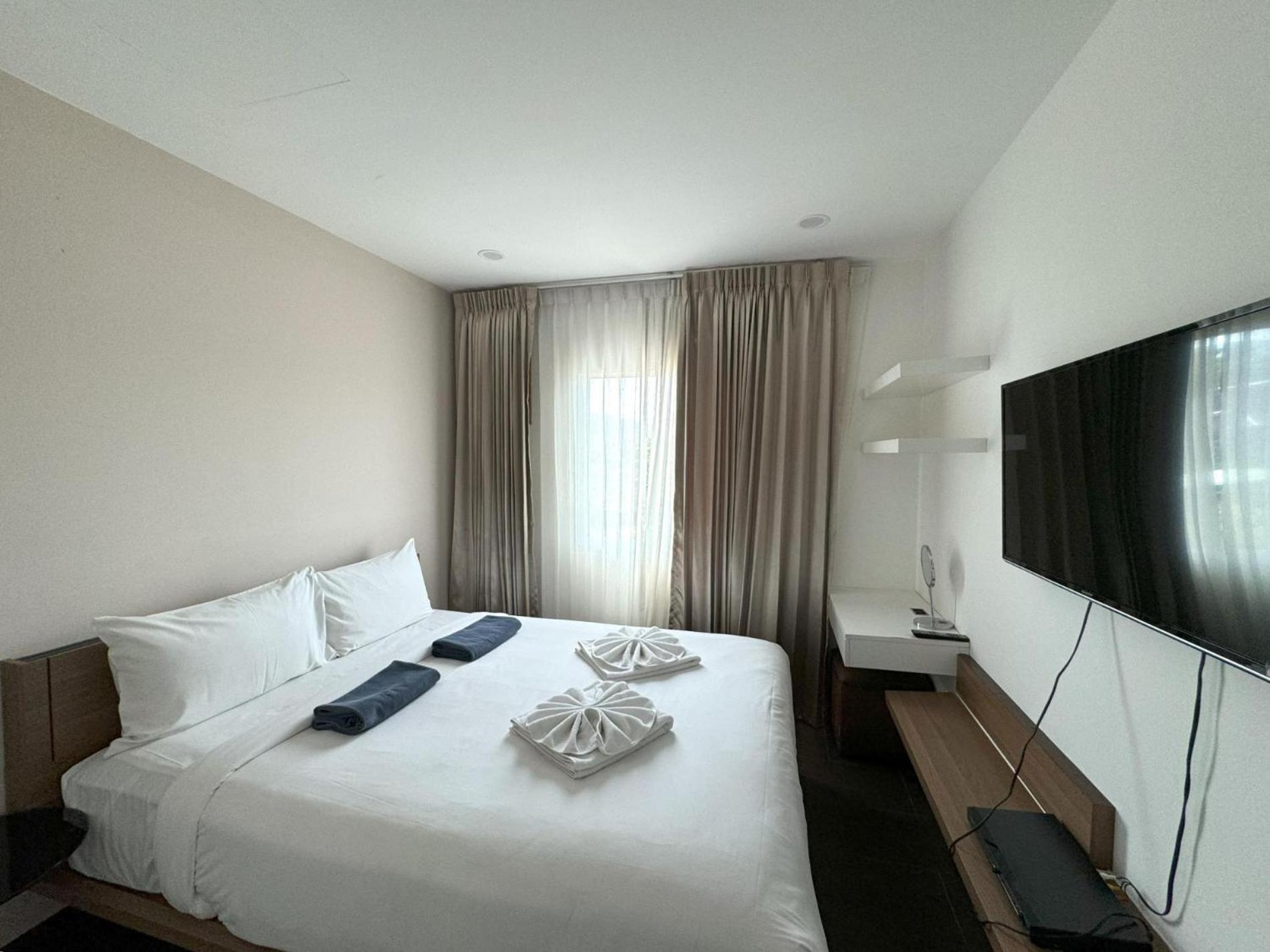 Ap Grand Residence By Lofty شاطئ كامالا المظهر الخارجي الصورة